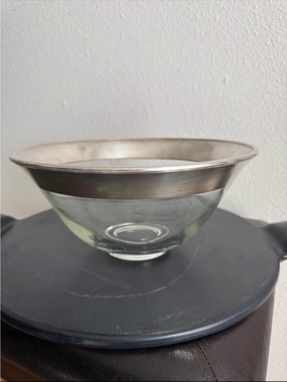 Vintage Dorothy Thorpe silver rim band glass serving bowl